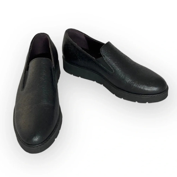 BOS. & CO Loafers Black Leather Floral Embossed Leather Slip On Size 37 - Picture 2 of 11